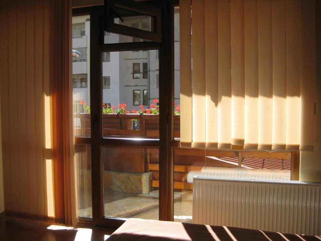 Family Hotel Veronika Devin Ngoại thất bức ảnh