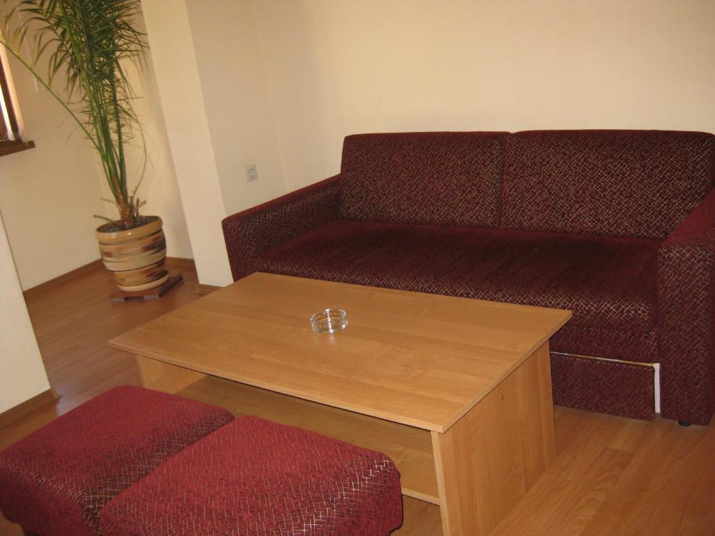 Family Hotel Veronika Devin Ngoại thất bức ảnh
