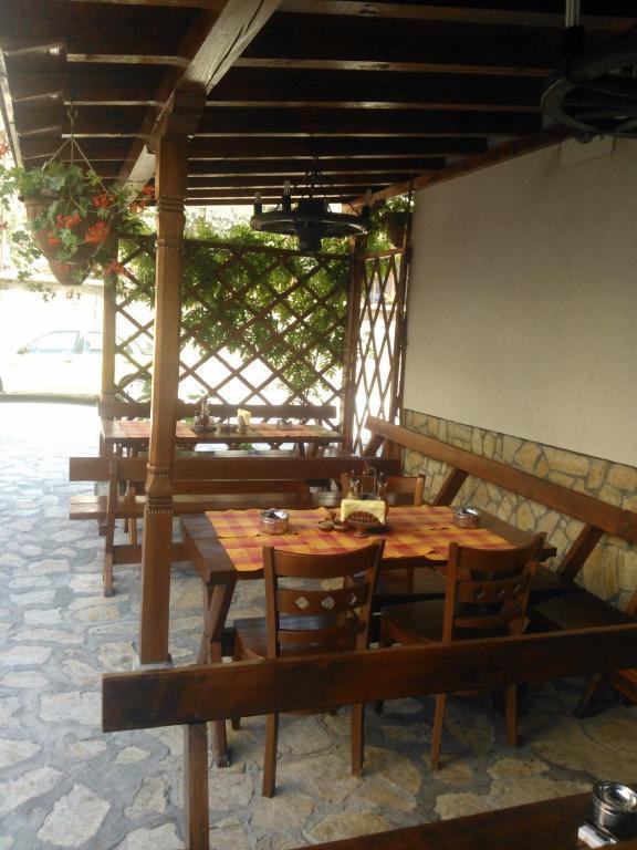 Family Hotel Veronika Devin Ngoại thất bức ảnh