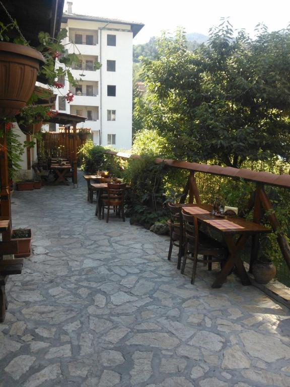 Family Hotel Veronika Devin Ngoại thất bức ảnh