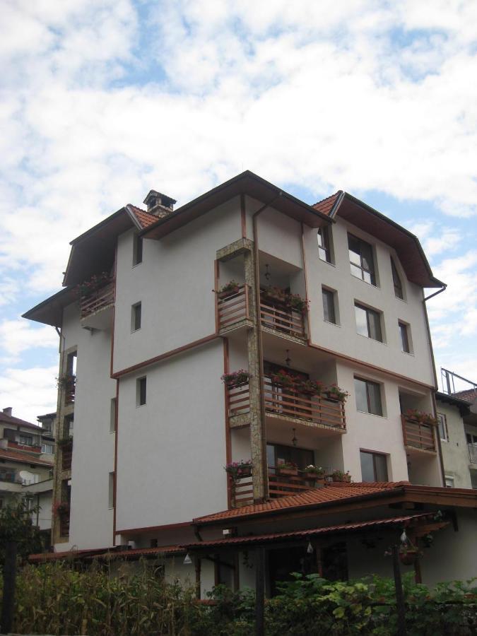 Family Hotel Veronika Devin Ngoại thất bức ảnh